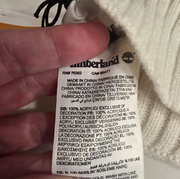 Timberland Tan and Cream Knit Scarf - Picture 5 of 6